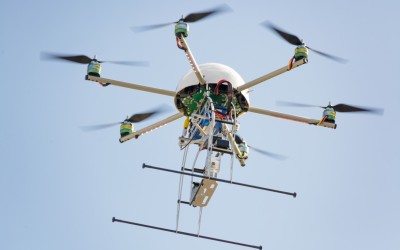 Pionero del videoarte montará una redacción en vivo para monitorear el tráfico de Miami con drones, social media y aplicaciones