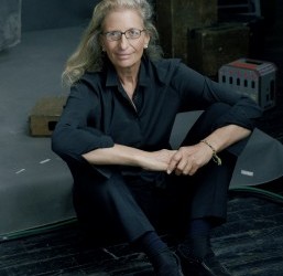 Annie Leibovitz is the recipient of The Páez Medal of Art 2015